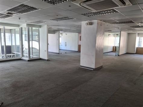274 sqm Office Space Unit for Rent at Salustiana D. Ty Tower.